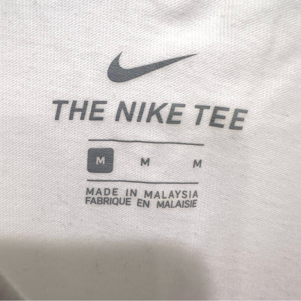 Nike men’s white long sleeve Just Do It T shirt metallic silver font M NWOT - Picture 4 of 5